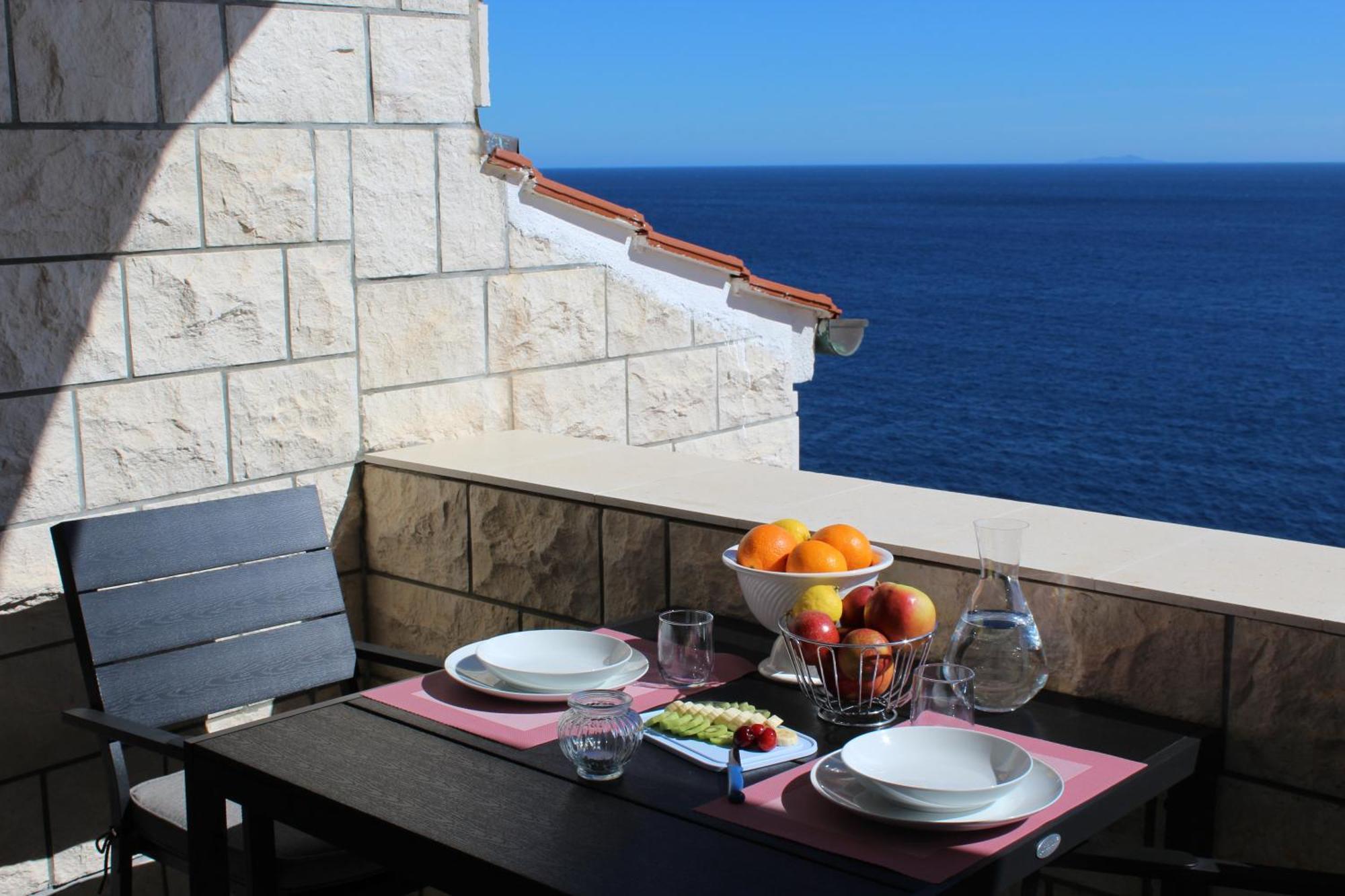 Kiki'S Haven By Villa Kristonia Hvar Town Esterno foto